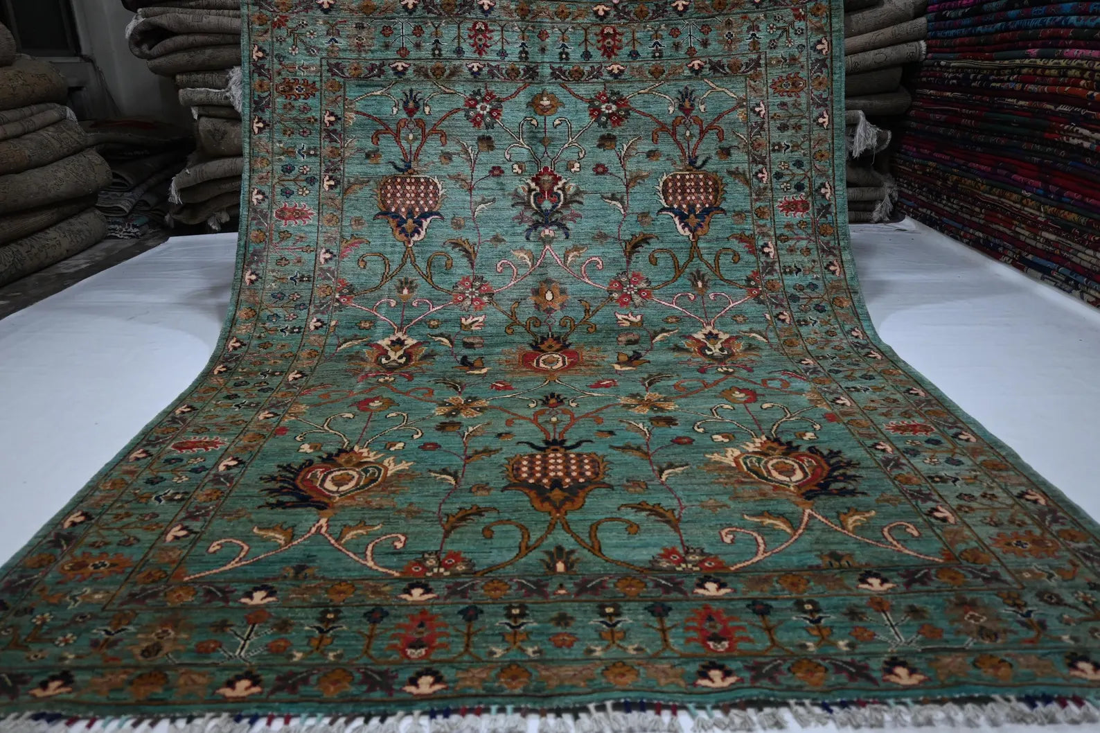 Turquoise Garden  5’7” × 7’8”
