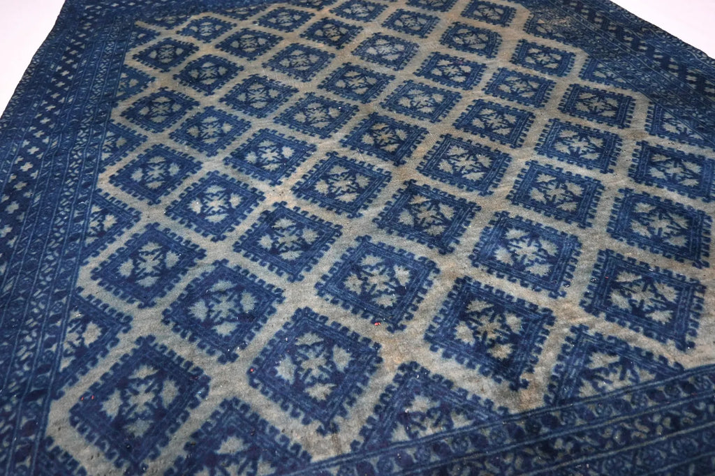 Royal Zafira 6’4” × 7’8”