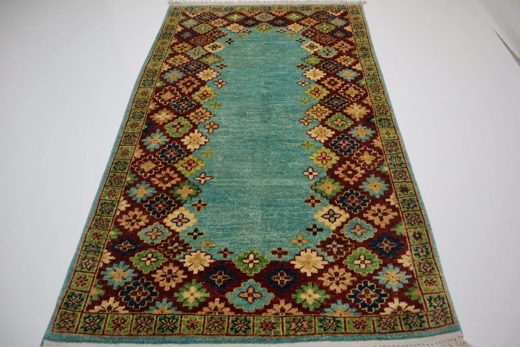 Azerin 3’3” × 5’0”