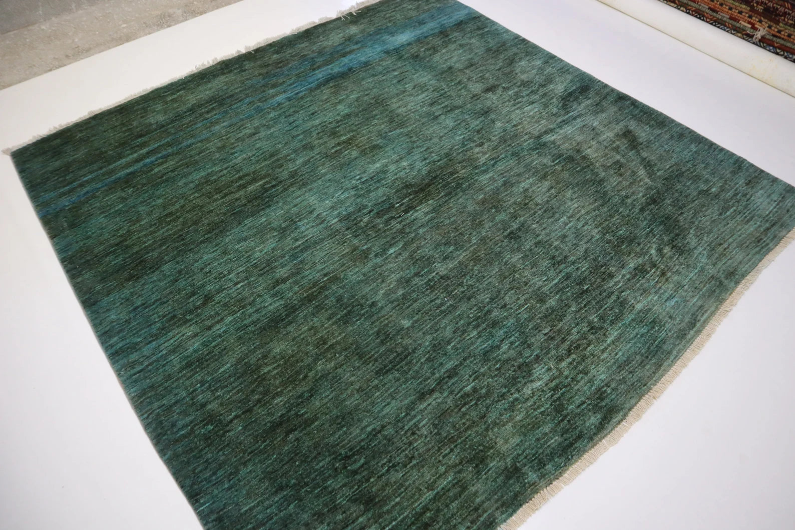 Greenar 6'10" × 6'10"