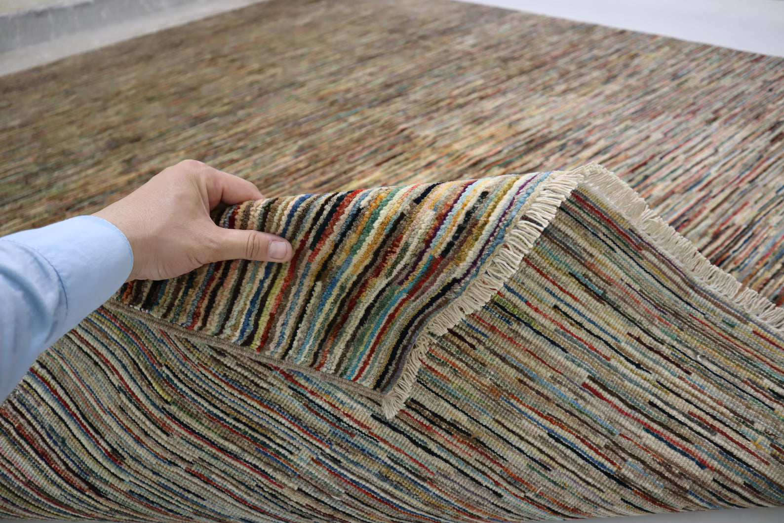 Rawhan 6’7” × 9’6”