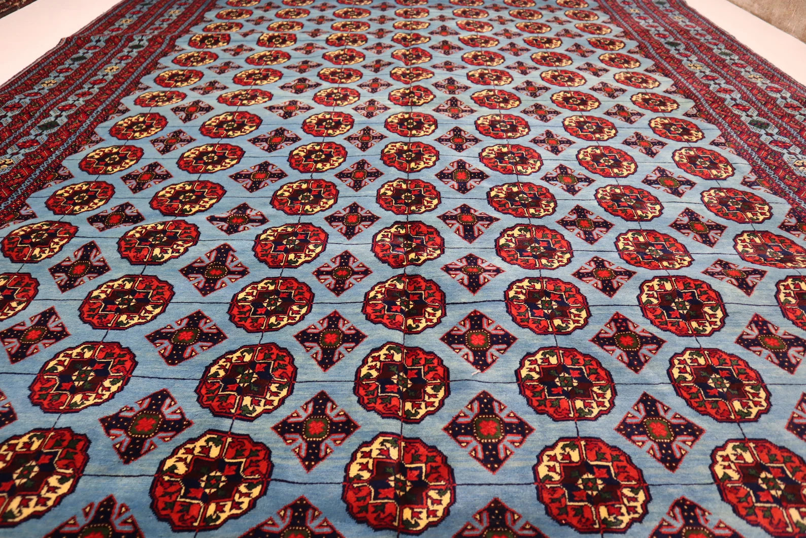 Zarvasha 8'5" × 11'10"