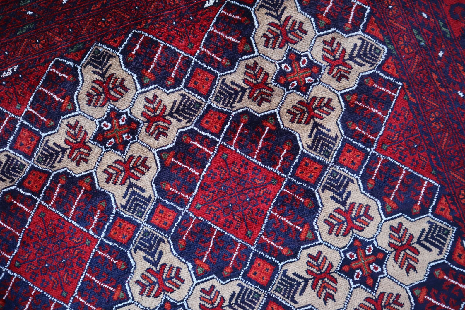 Crimora 4'9" × 6'10"