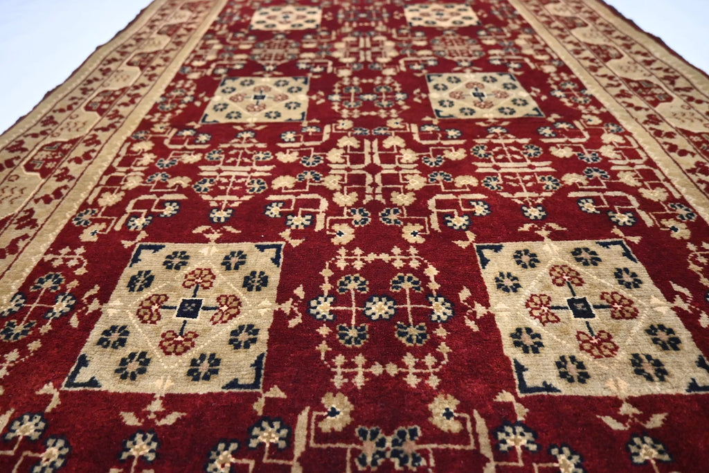 Marzava 3'4" × 5'4"