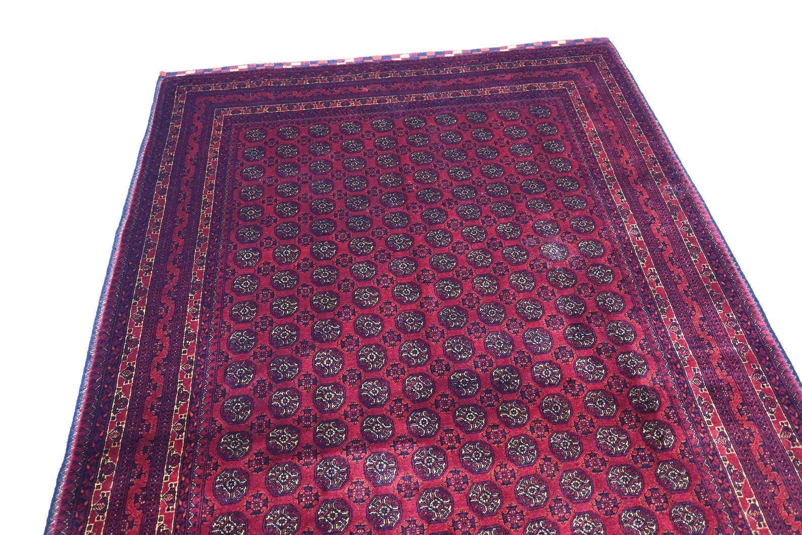 Zarbura 4'3" × 6'4"