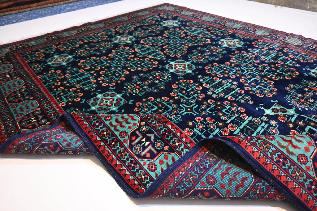 Navaar  6'5" × 10'0"