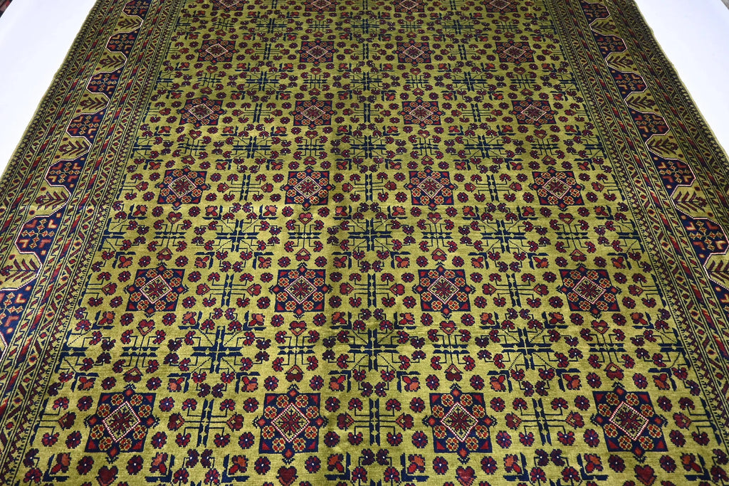 Zamora 8’1” × 12’2”