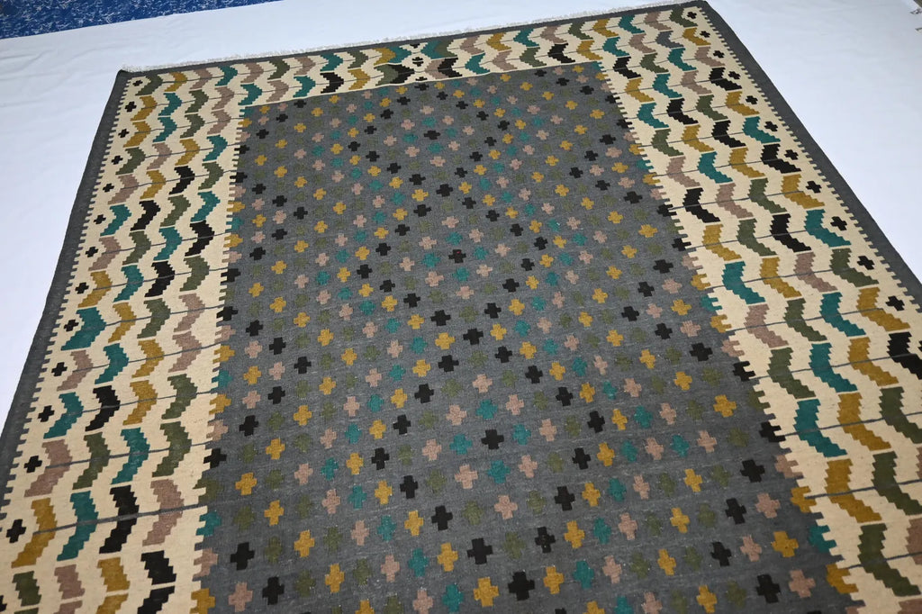 Zelmik 6'7" × 10'0"