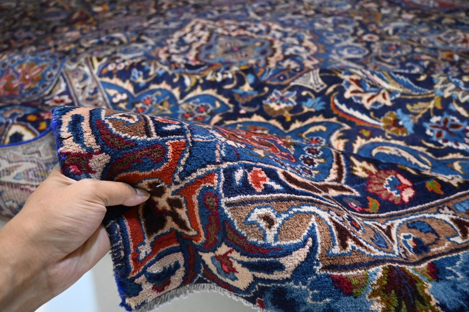 Arvandel 9'10" × 12'10"