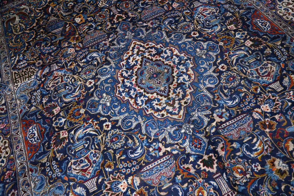 Arvandel 9'10" × 12'10"