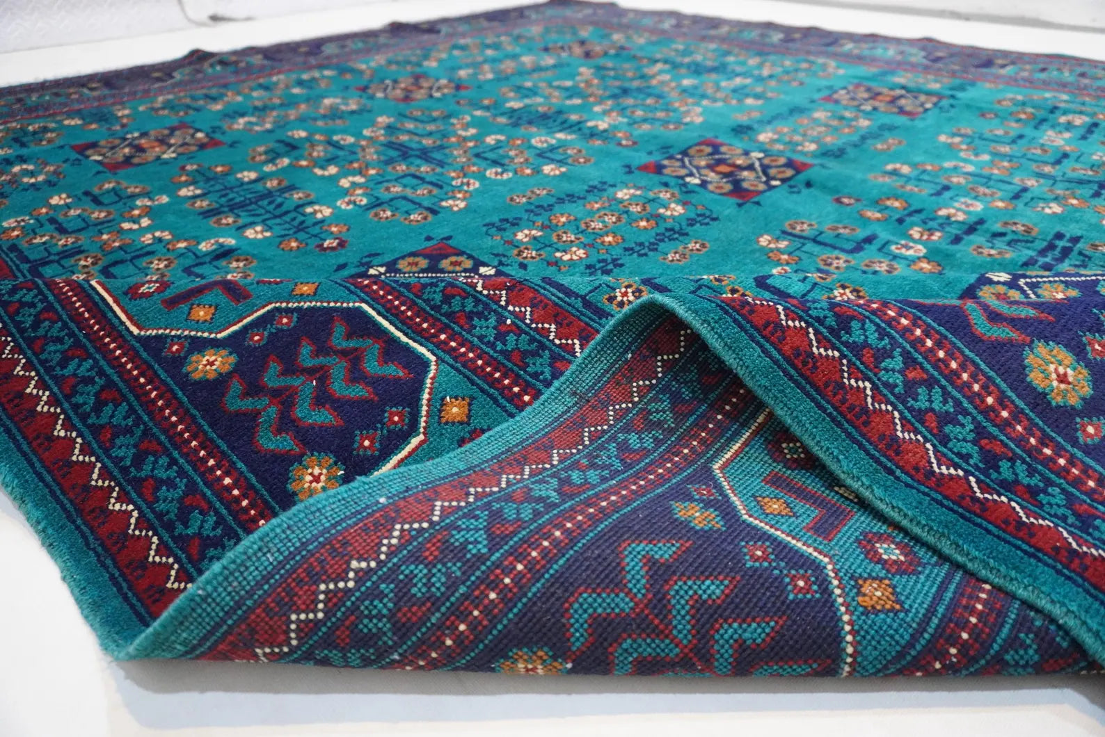 Turqisya 7'11" × 10'0"