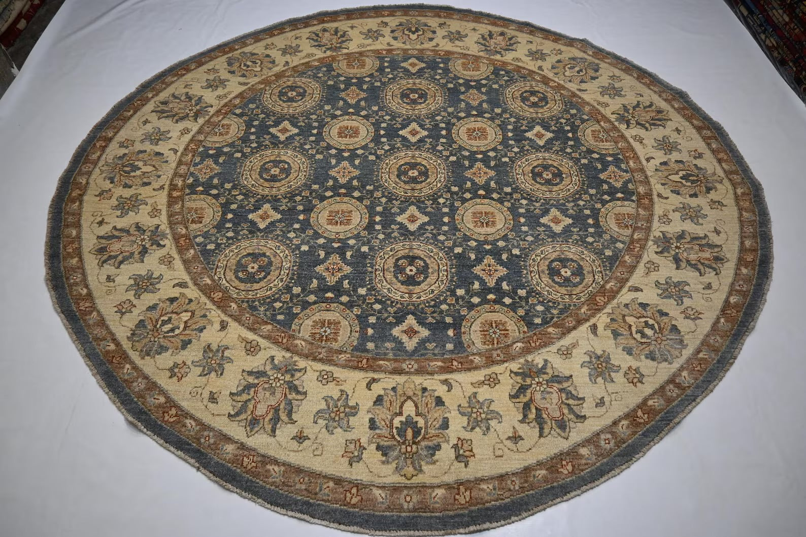 Granvyr  8'0" × 7'9"