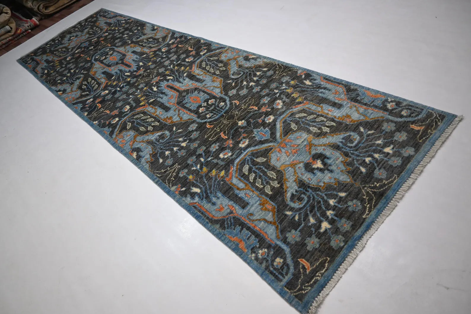 Noctyra 3'0" × 10'5"