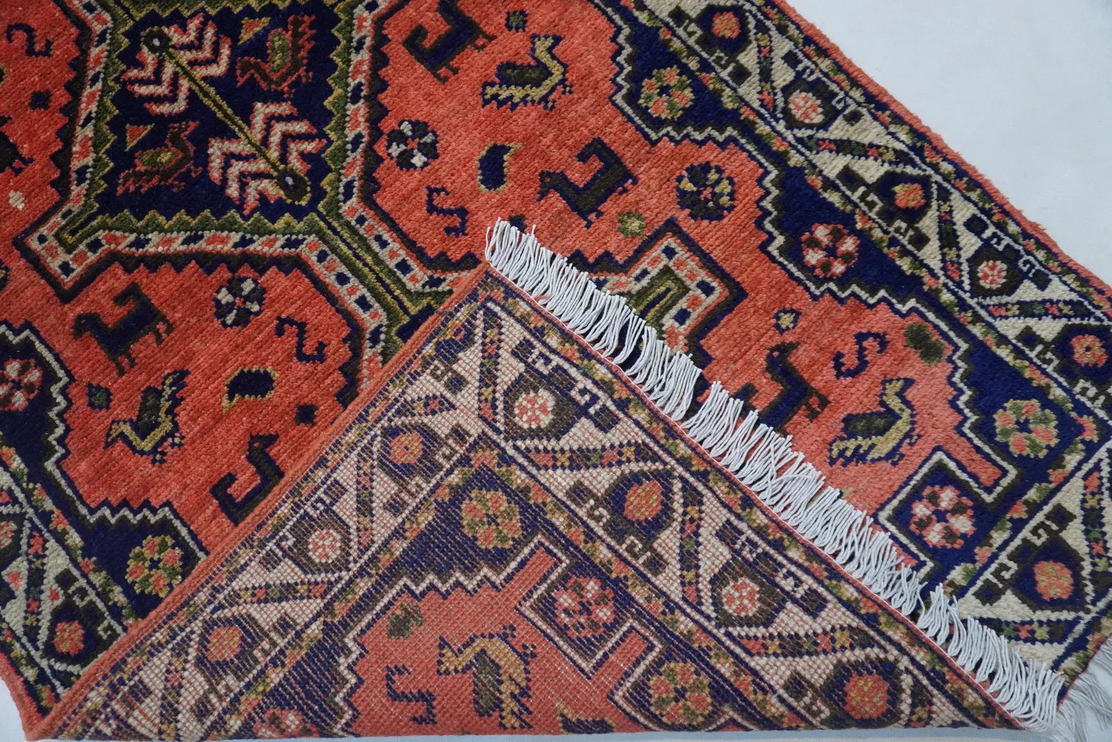 Amberline 2'9" × 11'5"