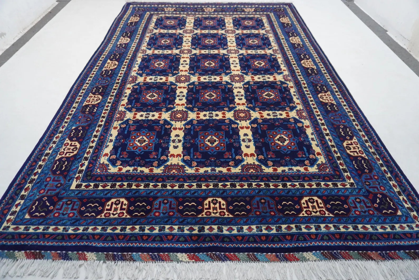 Gridara 6’5” × 9’9”