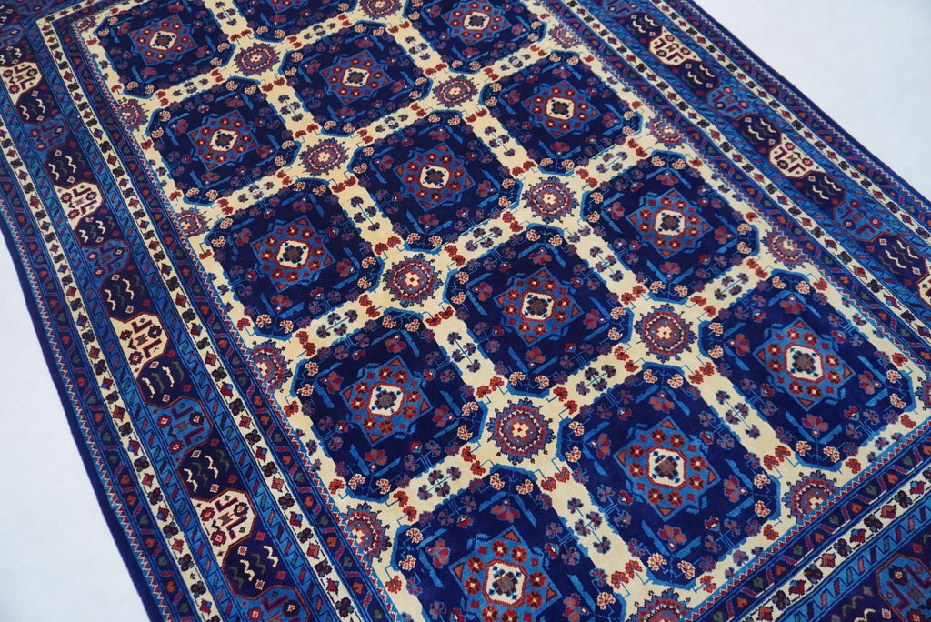 Gridara 6’5” × 9’9”