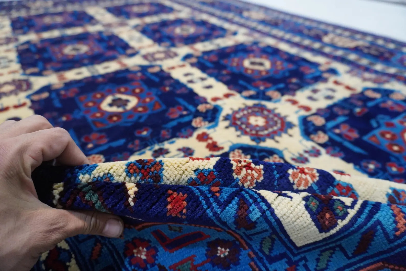 Gridara 6’5” × 9’9”