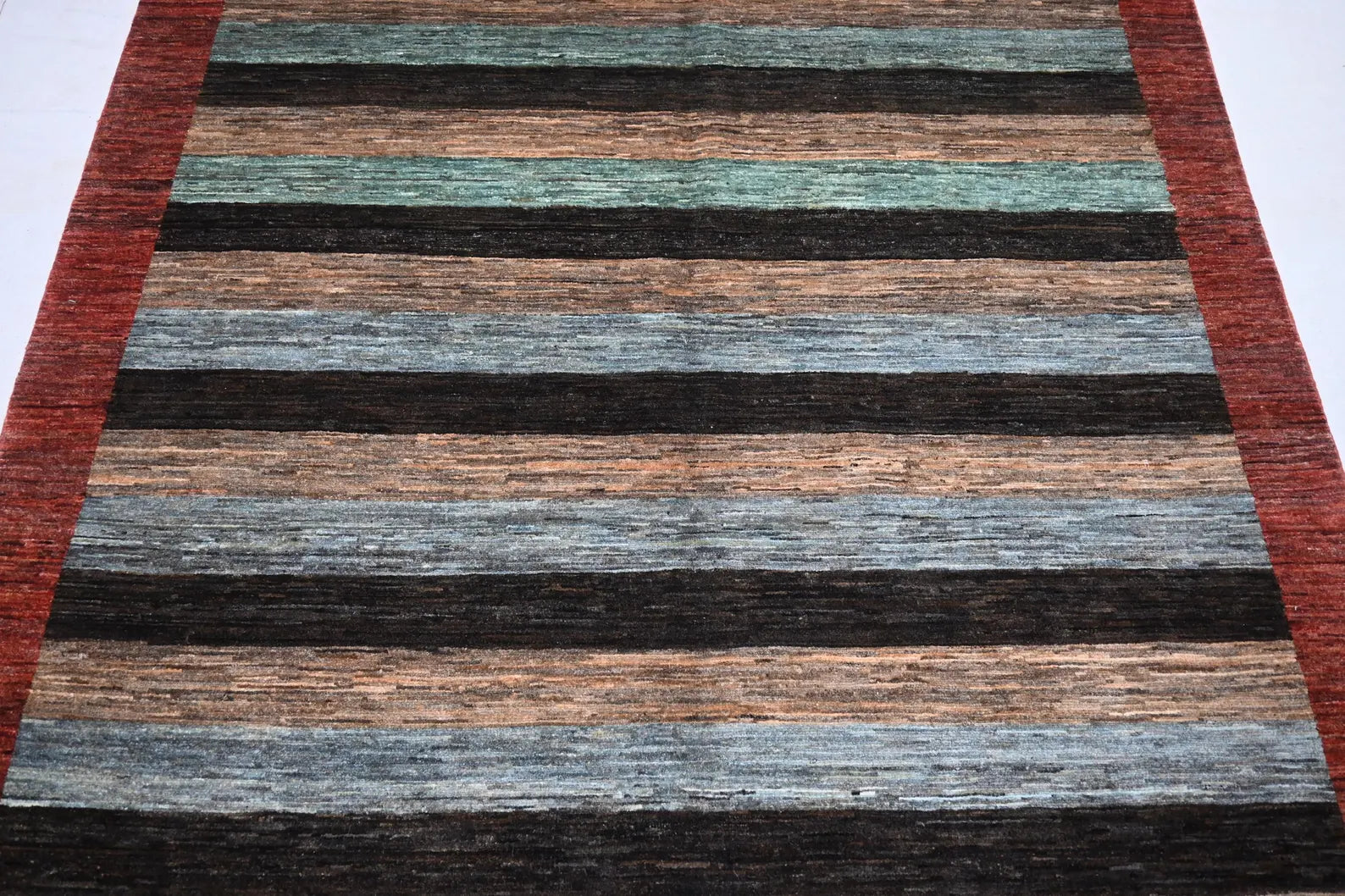 Brunelle  6'0" × 8'8"