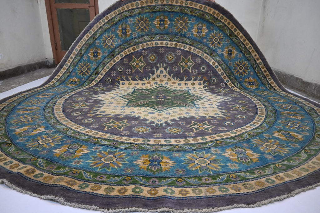 Astraqor 9'9" × 9'11"