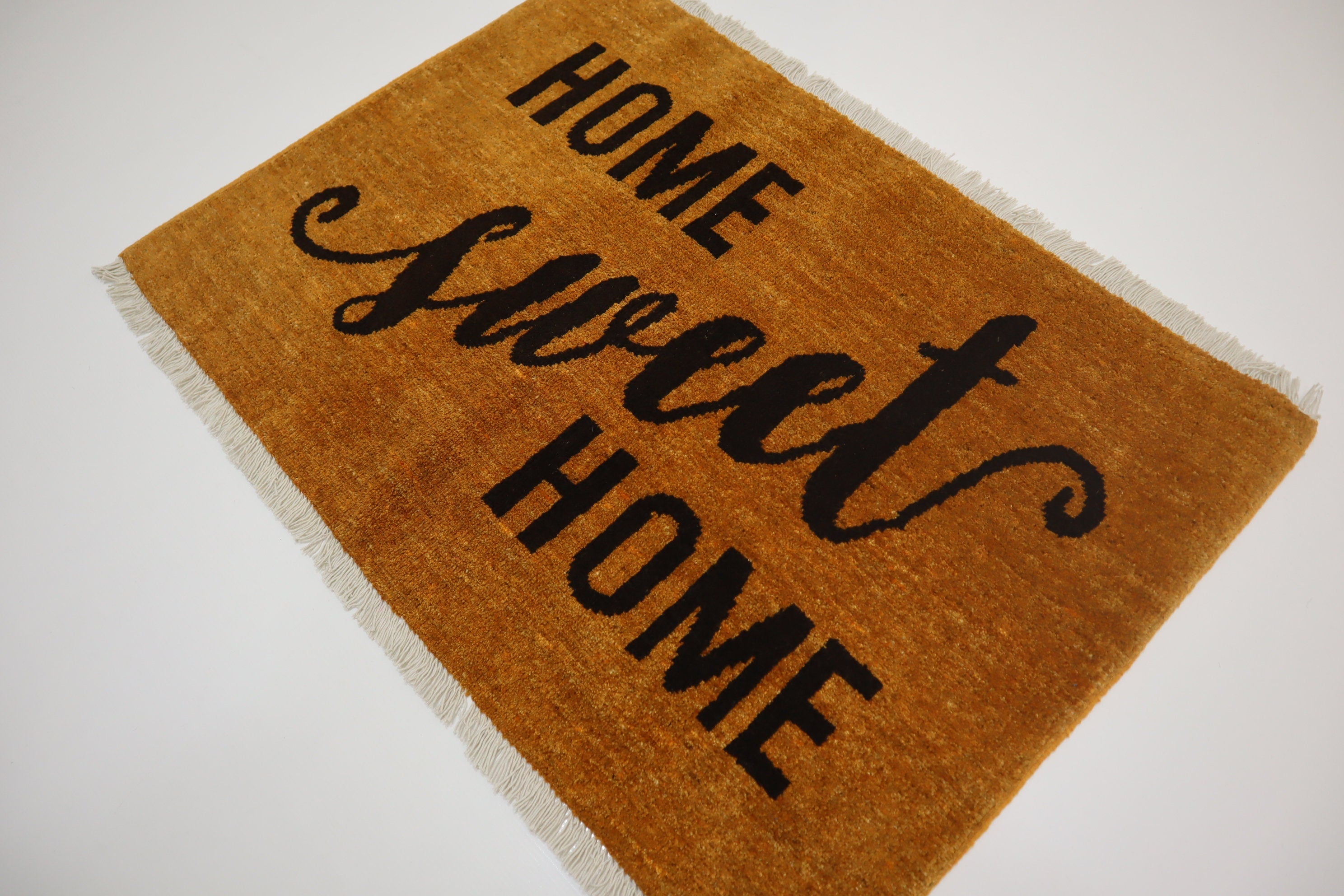 Luxurious Hand-Knotted Afghan Wool 'Home Sweet Home' Welcome Doormat Rug