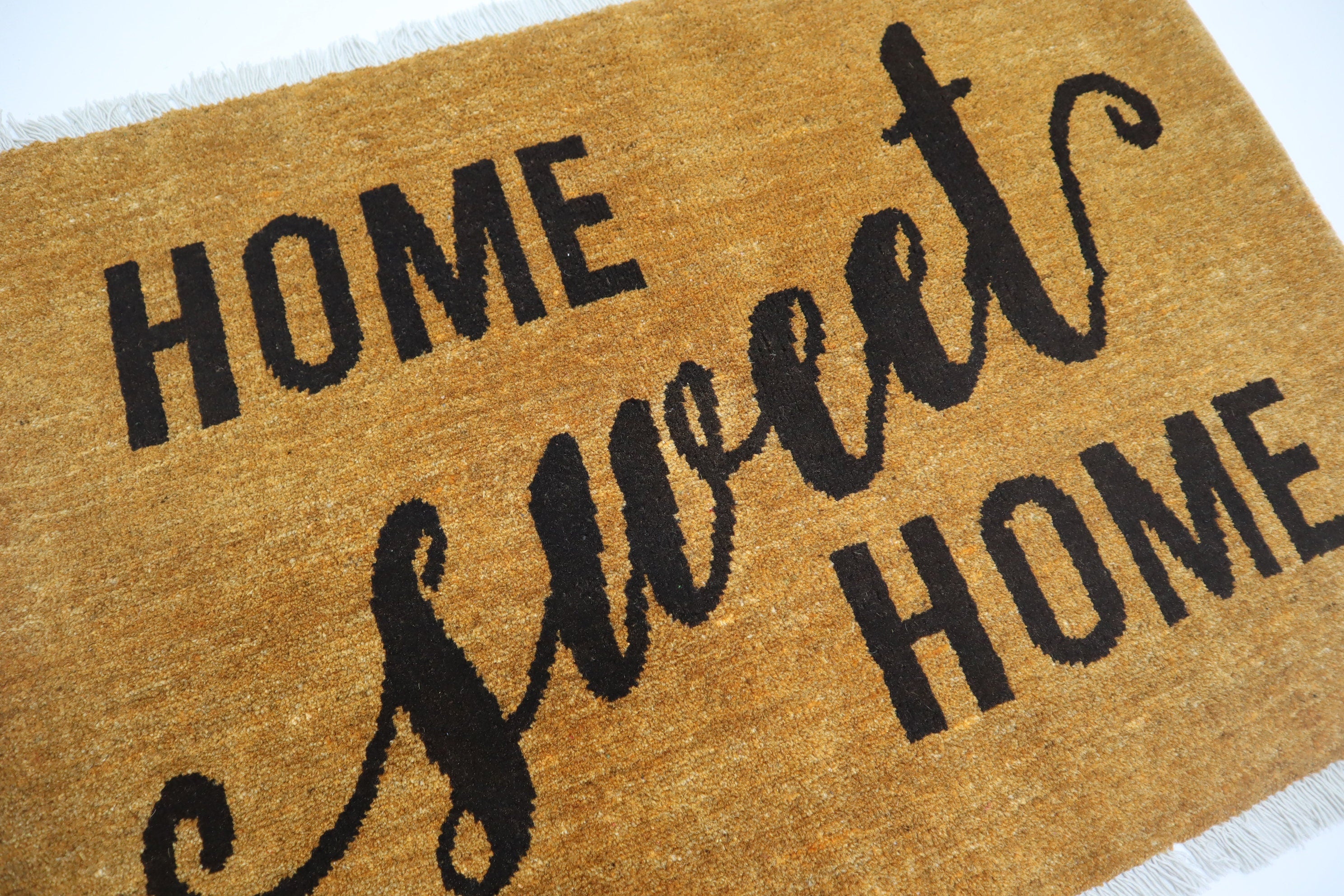 Luxurious Hand-Knotted Afghan Wool 'Home Sweet Home' Welcome Doormat Rug