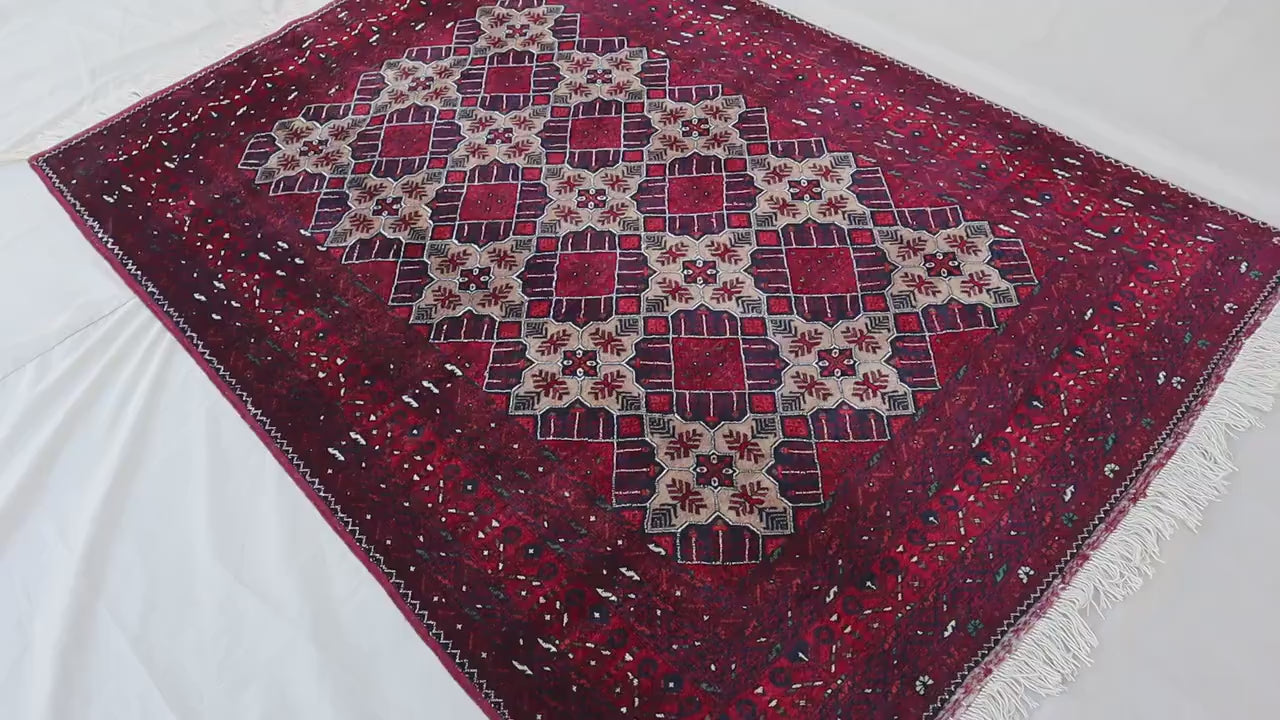 Crimora 4'9" × 6'10"