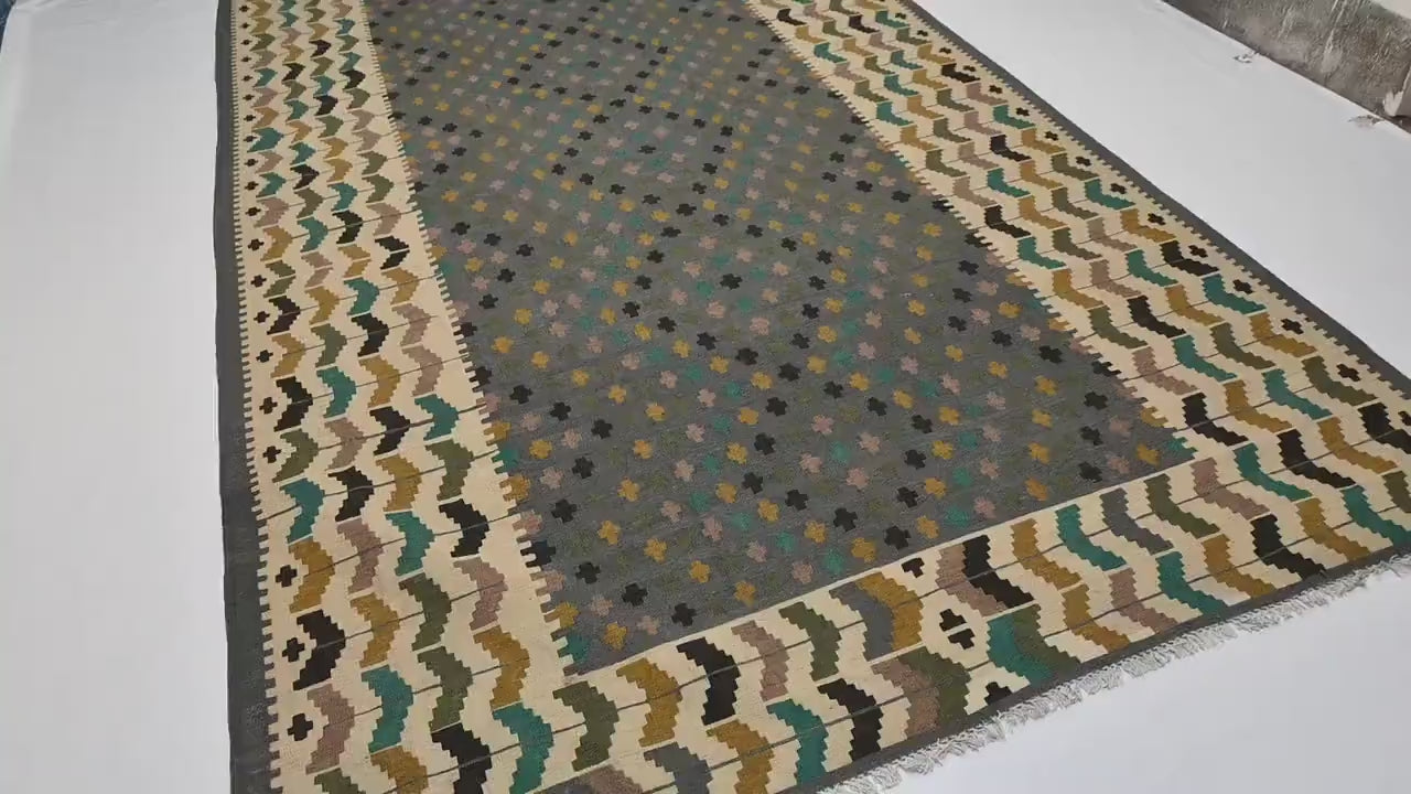 Zelmik 6'7" × 10'0"