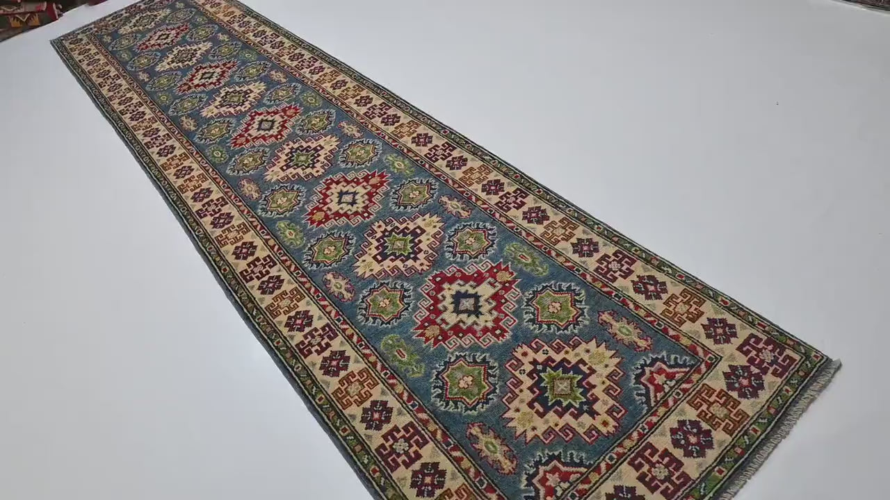 Kazdora 2'8" × 11'3"