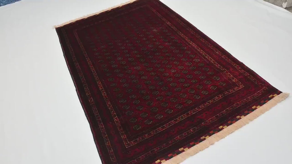 Zarbura 4'3" × 6'4"