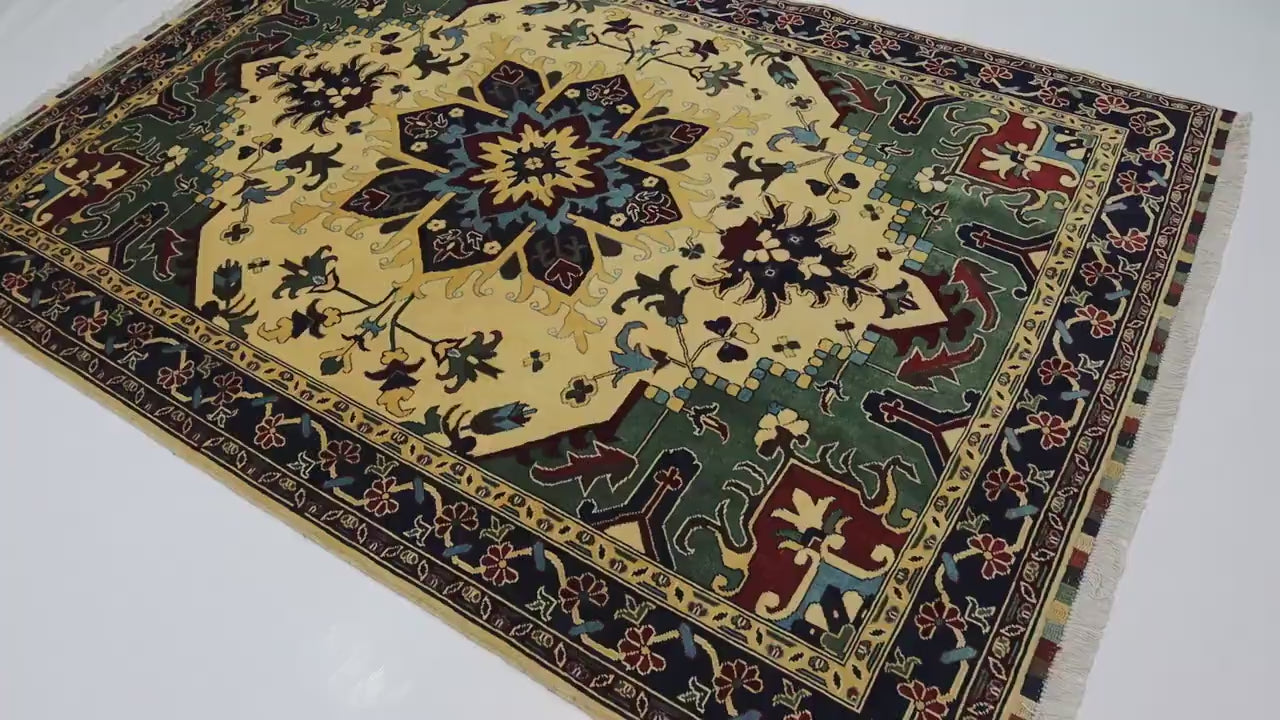 Marazin 5’6” × 8’1