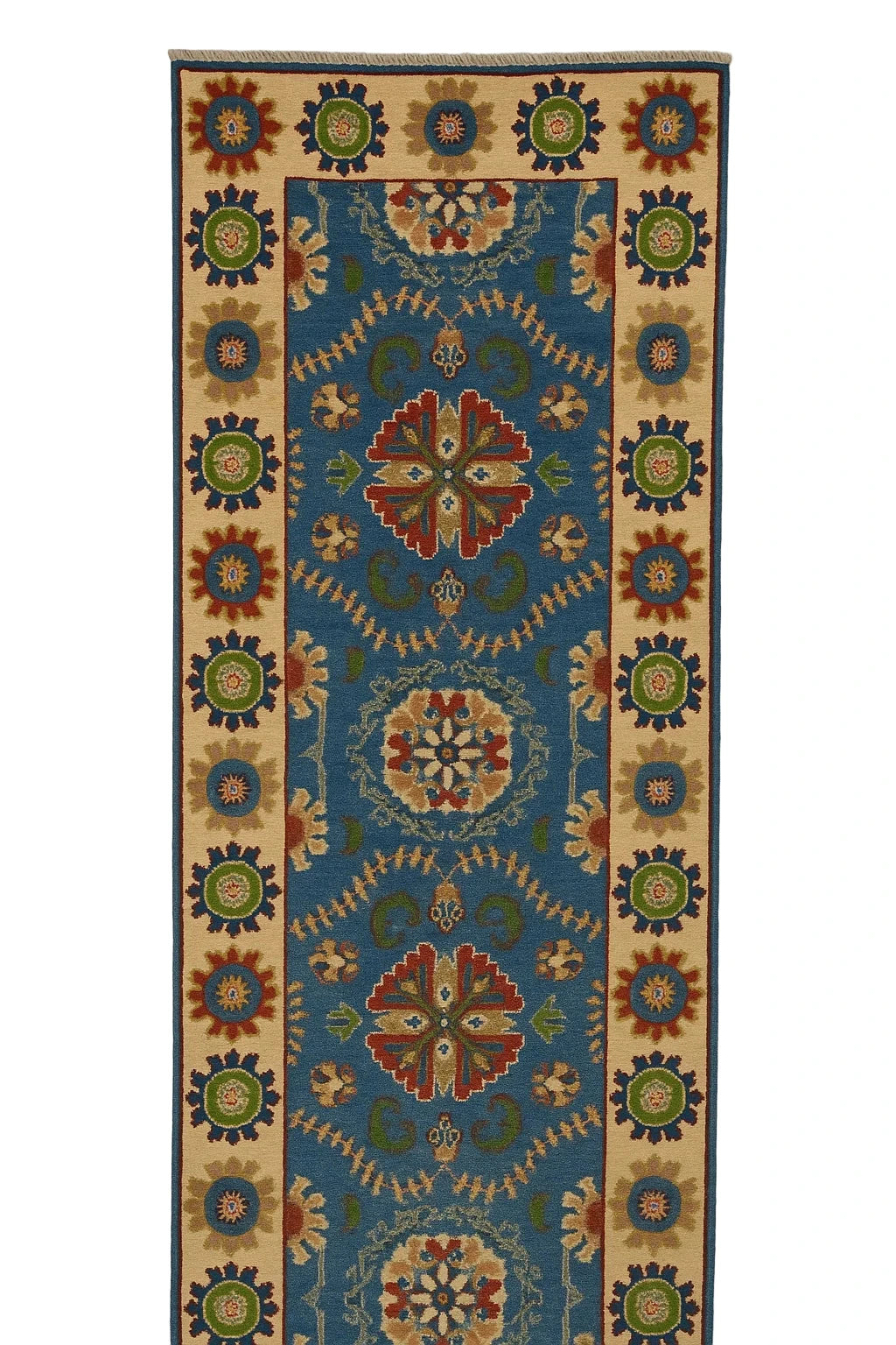 Navaira 2'9" × 9'9"