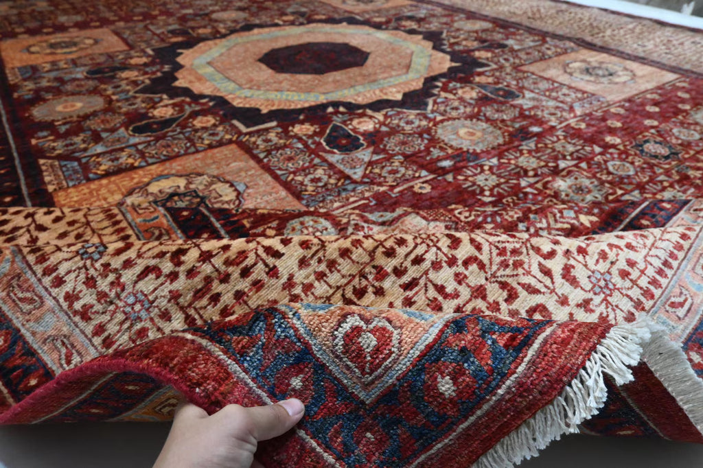Rubra Majlis 9’10” × 13’11”